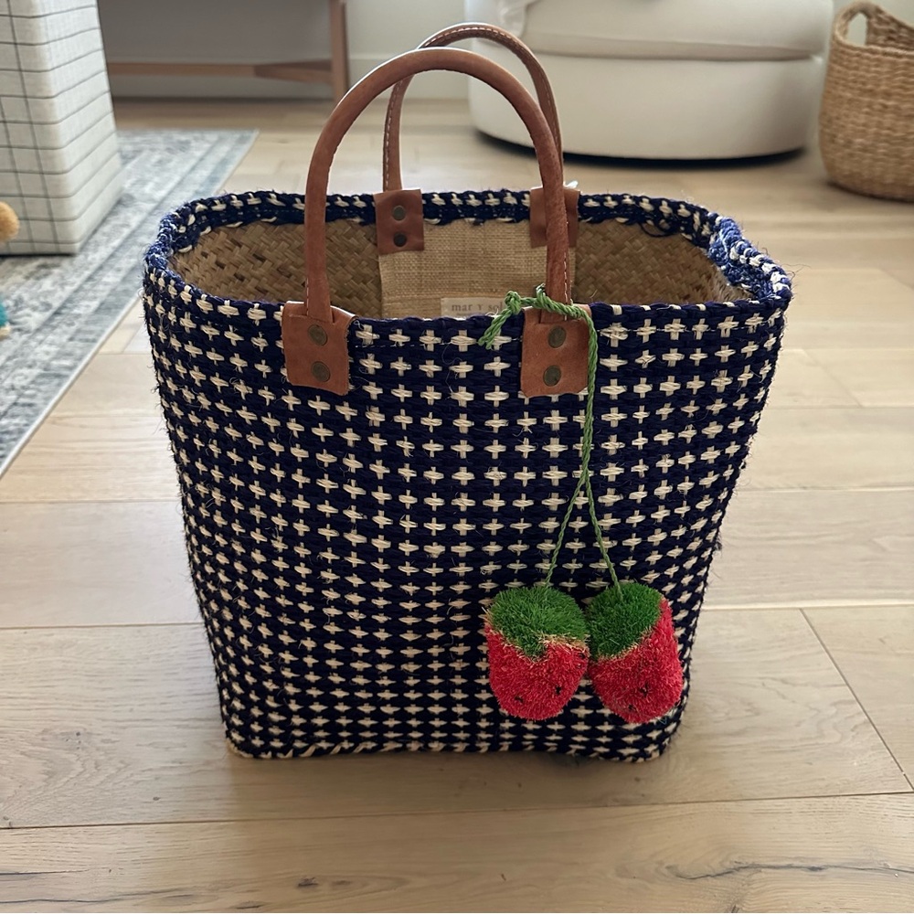 *NEW* Mar Y Sol Hadley Woven Sisal Bag w Fruity Strawberry Pom Pom